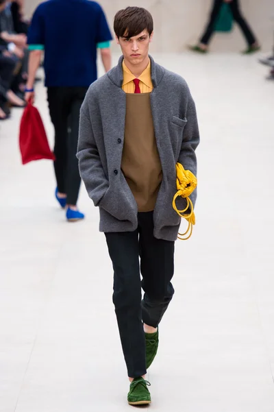 Look 4